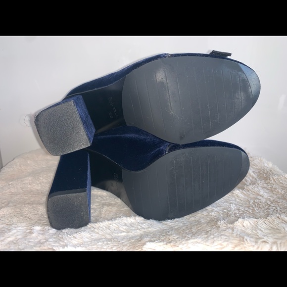 Zara Velet Blue Booties size 35/5 - Picture 4 of 4